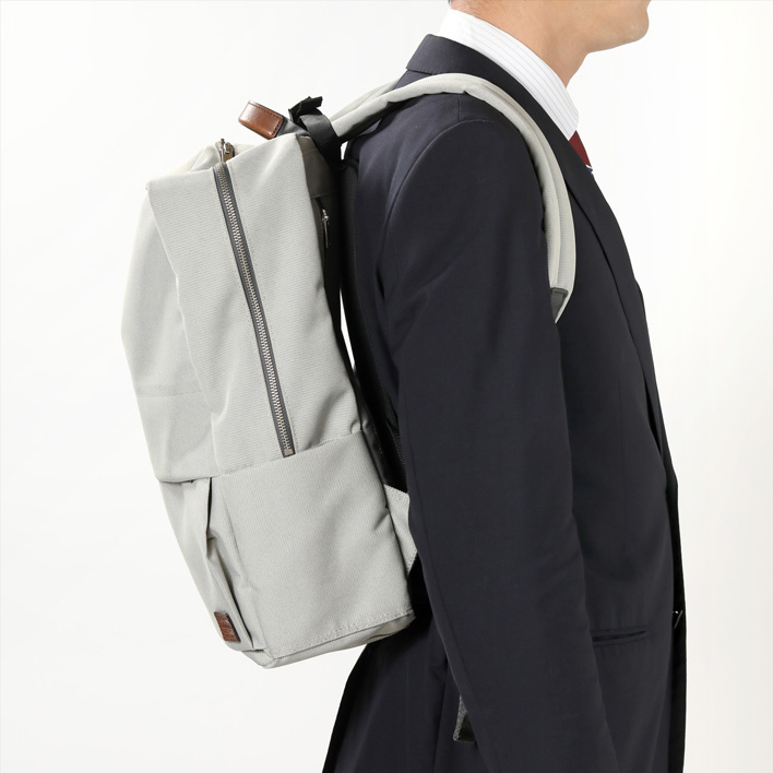 シリカクリン吸湿クッションパッド「ラクラリュック」